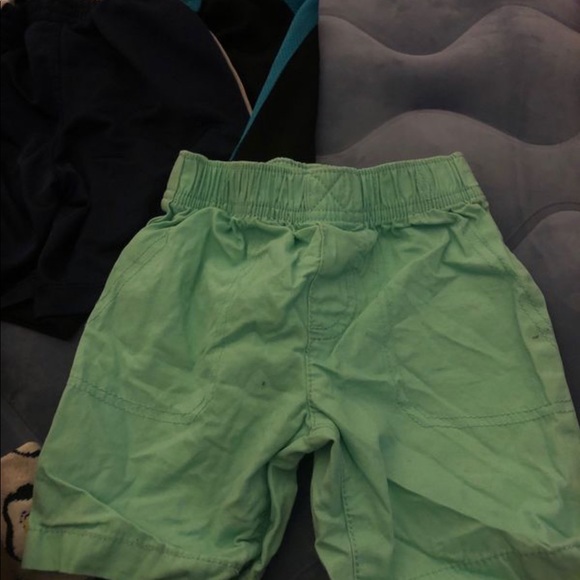 4t Shorts bundle - Picture 4 of 7